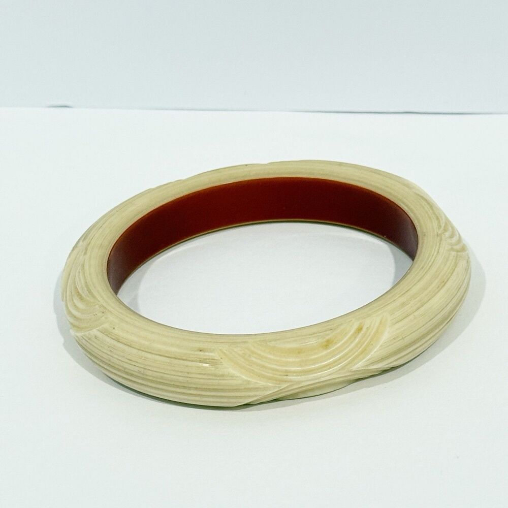 Vintage Carved Cream & Brown Bangle Bracelet Retro Bakelite Style Inner Dia - Picture 13 of 13